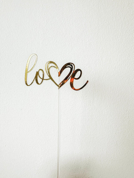 Valentine Cookies n Cream Ice Cream Cake