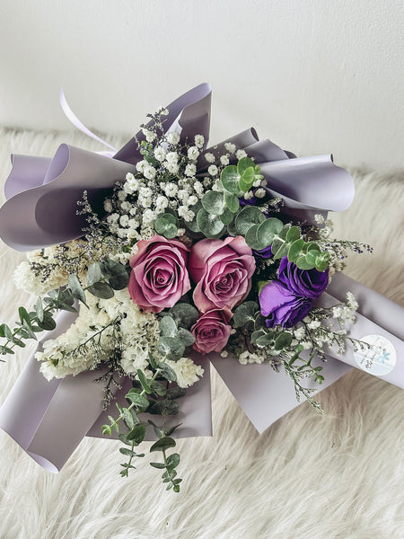 Love at First Sight (Lilac)- 3 Stalks Roses Bouquet