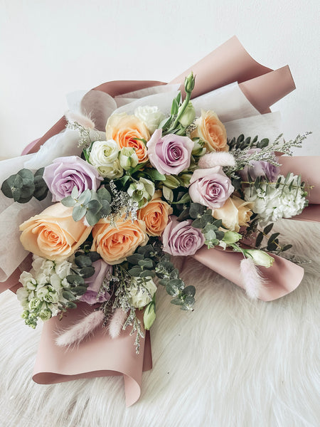MD- 12 stalks Bouquet (Pastel)