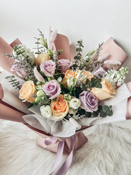 MD- 12 stalks Bouquet (Pastel)