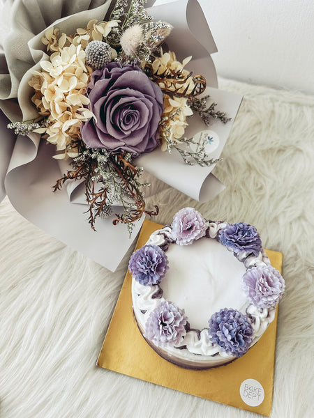 MD Earl Grey Ice Cream Cake + Preserved Rose Bouquet Bundle