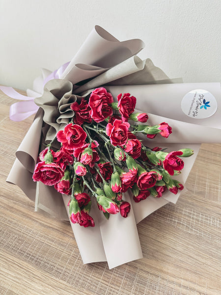 MD- Carnation Spray bouquet (Purple)