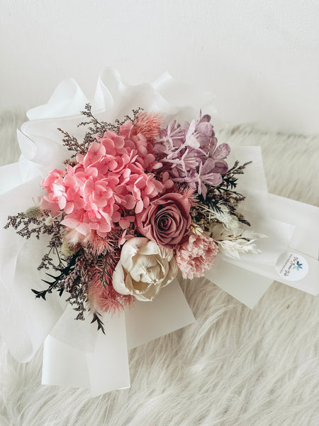 (Preserved) Ellery- Petite 3 stalks mixed bouquet