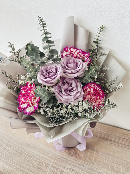 MD- 6 stalks mixed roses and carnations (Lilac)