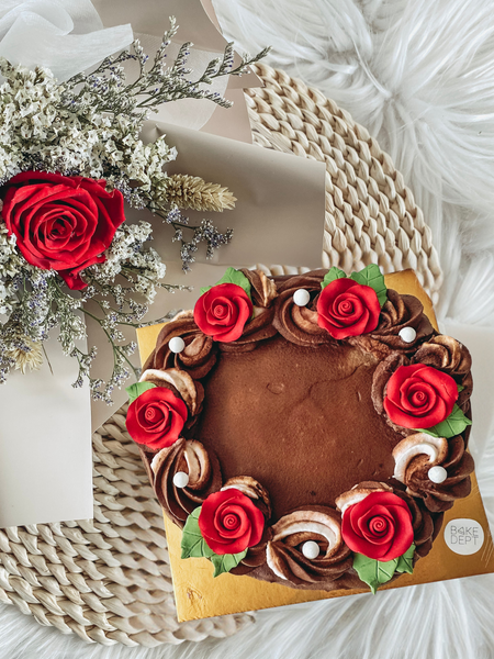 Single Preserved Rose Bouquet with Chocolate Icecream Cake