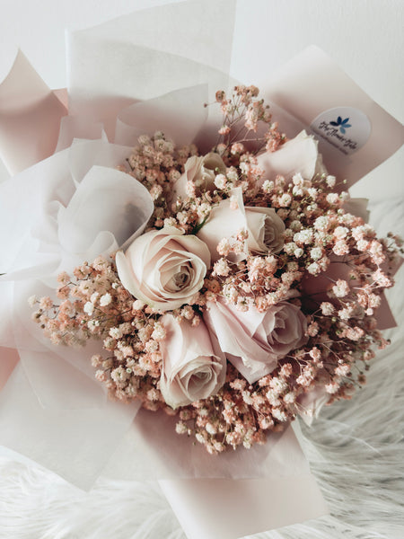 Adore- 9 Stalks Pink Roses