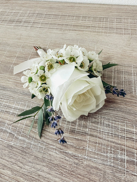 [Intimate] Wedding Bundle (Standard Fresh Flowers)