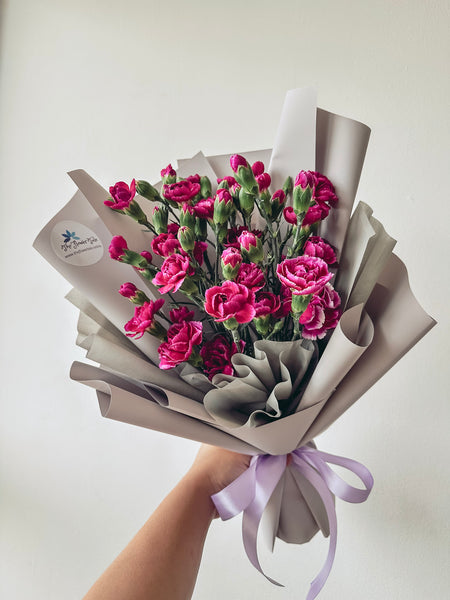 MD- Carnation Spray bouquet (Purple)
