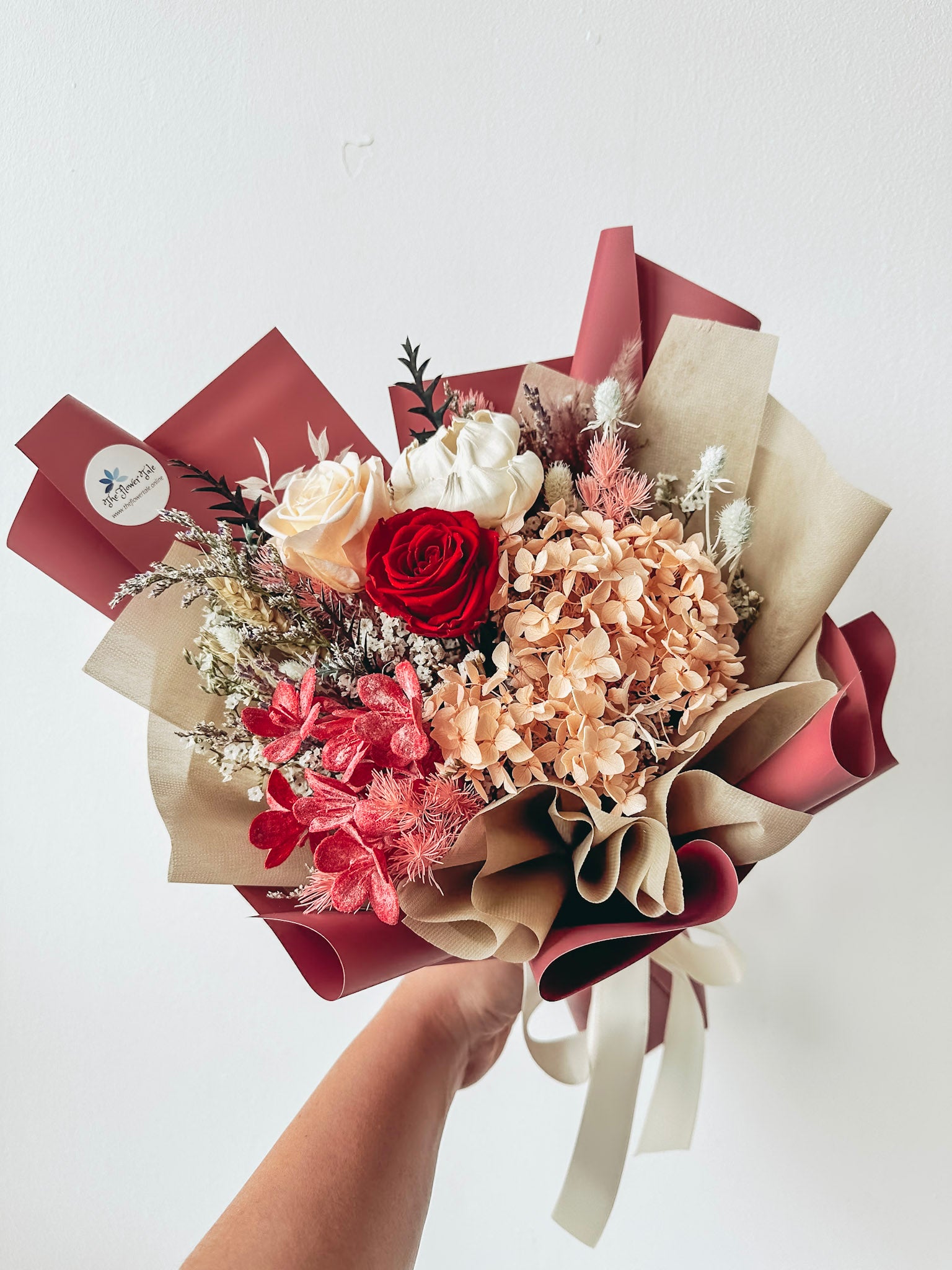 (Preserved) Ellery- Petite 3 stalks mixed bouquet