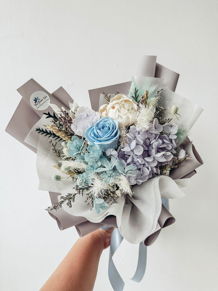 (Preserved) Ellery- Petite 3 stalks mixed bouquet