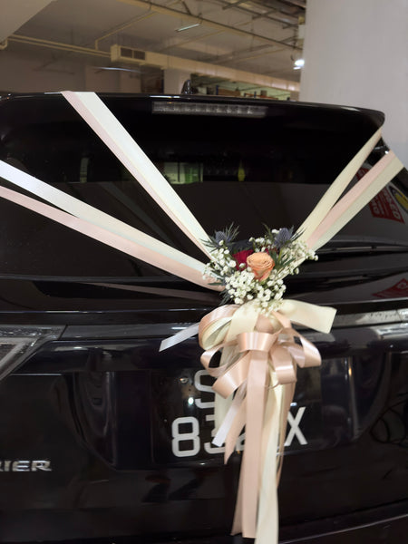 Wedding Car (Maroon with White & Champagne)