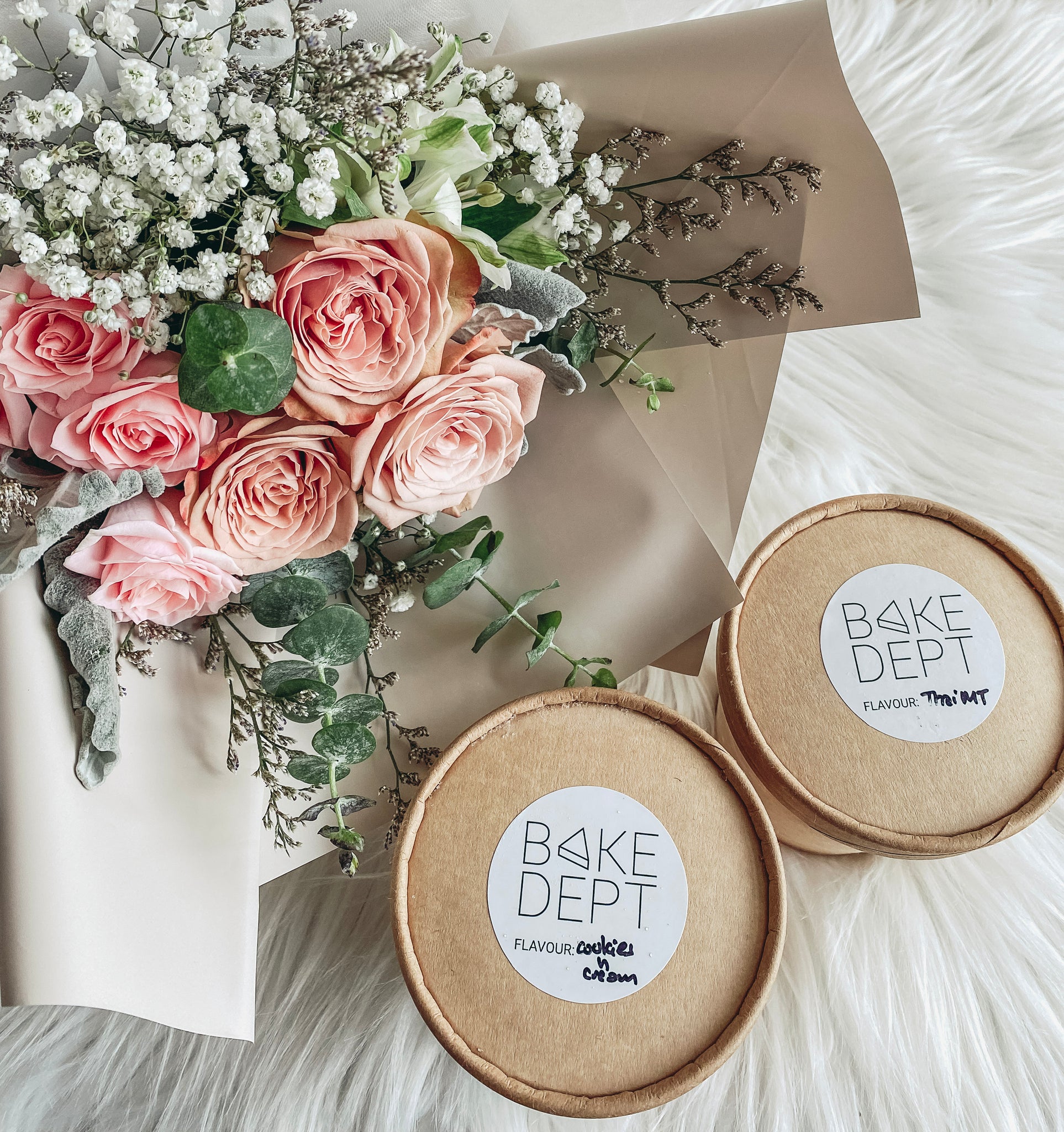 Cappuccino Rose Bouquet with Twin Pint Ice Cream