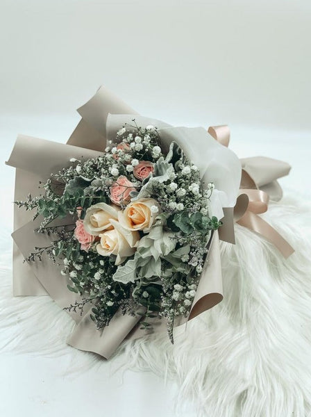Champagne rose bouquet Cheap Flower Delivery Same day flower delivery available for orders placed before 2pm. Free delivery above $120